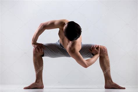 Temple twist yoga pose — Stock Photo © fizkes #71247573