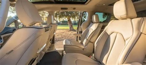 2019 Chrysler Pacifica Interior | Cargo Space | Vans Long Island City