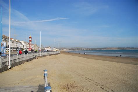 Accommodation on Weymouth Seafront - Weymouth Beach B and B