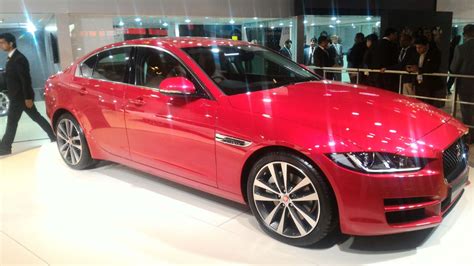 Jaguar XE Launched in India at INR 39.9 lacs! - Car Blog India