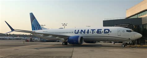 United Airlines Takes Delivery of First of Thirteen Boeing 737 MAX 8 ...