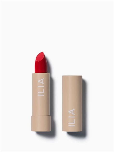 10 Natural Lipsticks For The Perfect Pop Of Color