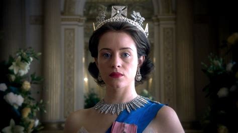 Netflix pays the queen in The Crown less than her husband - Culture ...