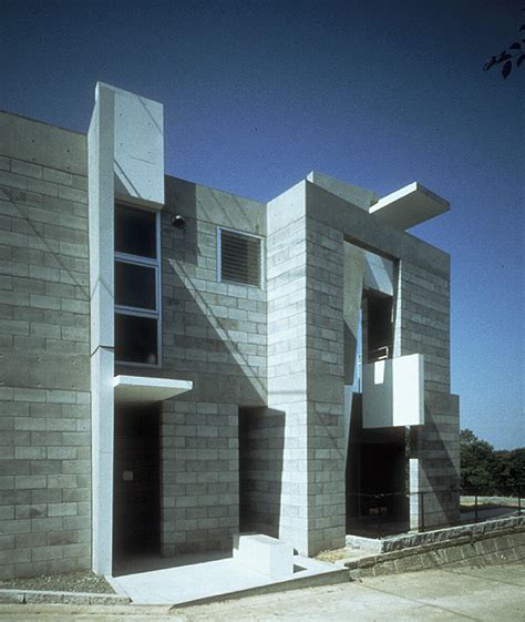 Taeg Nishimoto · Concrete/Concrete Block House · Divisare