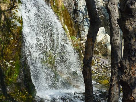 Kings Canyon Waterfall