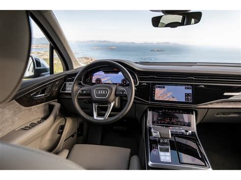 2023 Audi Q7: 196 Interior Photos | U.S. News