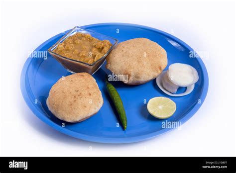 Poori chole Cut Out Stock Images & Pictures - Alamy