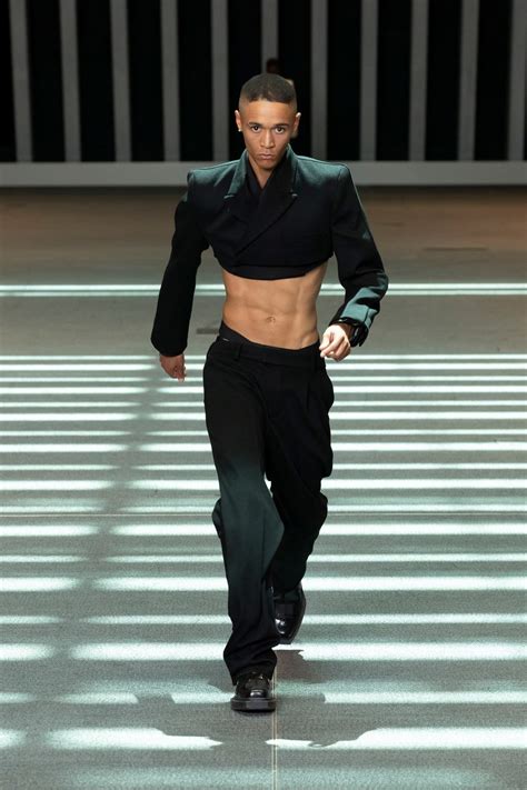 VTMNTS Spring Summer 2023 Men Fashion Show