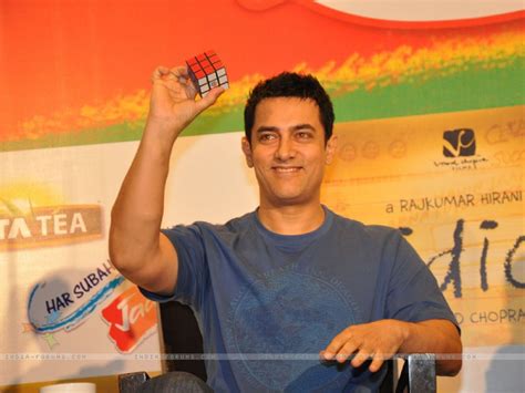 Aamir Khan 3 Idiots Wallpapers