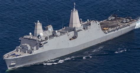 LPD-22 USS San Diego Amphibious Transport Dock Ship US Navy