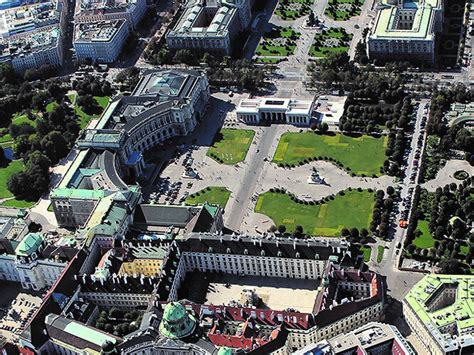 HOFBURG VIENNA´S ILLUSTRIOUS 800-YEAR HISTORY EXPLORED