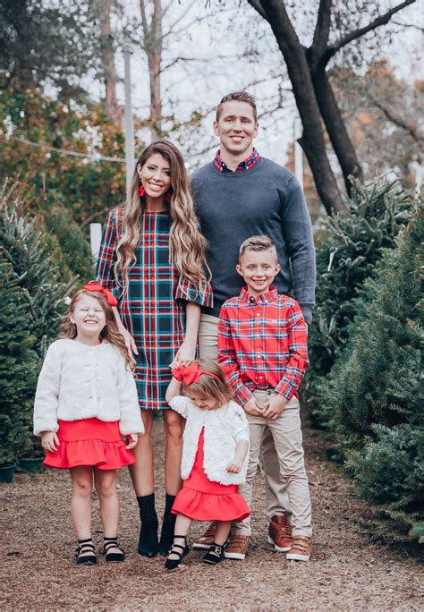 Cute Family Christmas Outfits | The Girl in the Yellow Dress | Family ...