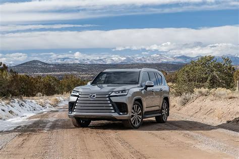 LUXURY THAT KNOWS NO LIMITS: THE 2023 LEXUS LX 600