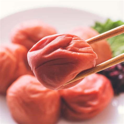 Umeboshi Plums Benefits, Nutrition, Uses, Recipes and More - Dr. Axe