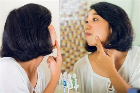 Dr Oz: How to Pop a Pimple & Tips to Avoid Scarring When You Get Acne