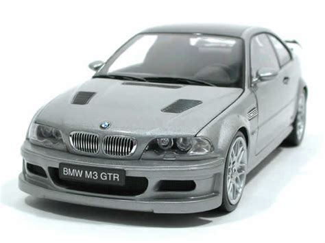 Cars Info: The BMW M3 GTR on the road