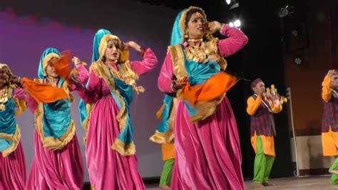 Folk Dance of Uttarakhand, Famou Dance of Uttarakhand - Lifestyle Fun