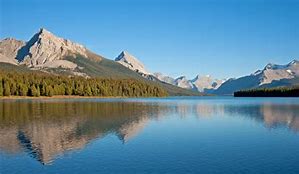 Image result for Lake Maligne Photography