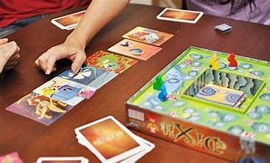 Image result for Juegos De Mesa En Familia