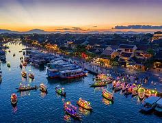 Image result for Hình Ảnh Khách Du Lịch