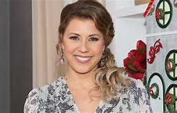 Image result for Jodie Sweetin Yes Dear