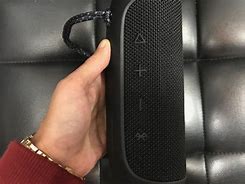 Image result for JBL Flip 4 vs Charge