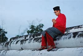 Image result for Baju Hari Raya Red Brick