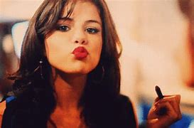 Image result for Selena Gomez Yes Gifs