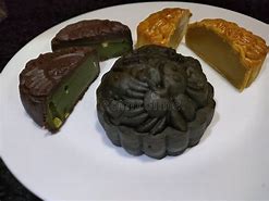 Image result for Chinese Dessert Mooncake