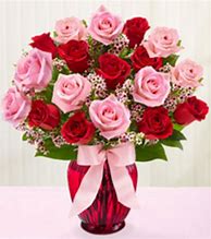 Image result for Christmas Pink and Red Rose Arrangement