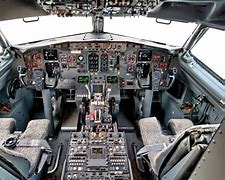 Image result for 737-300 Cockpit