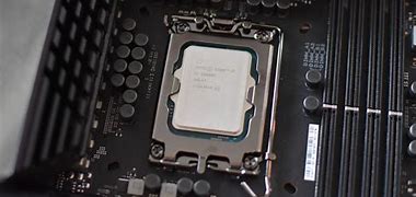 Image result for 12600K AIDA64