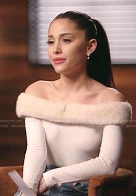 Image result for Ariana Grande Shoulders