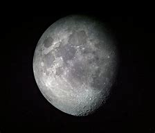 Image result for Gibbous Moon Pixel Art