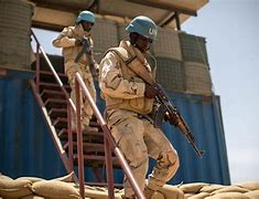 Image result for Un Militaire