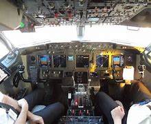 Image result for 737-900ER Cockpit