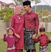 Image result for Baju Raya Artis