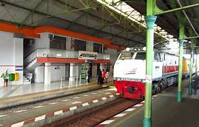 Image result for Foto Stasiun Kereta API