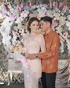 Image result for Kebaya Lamaran