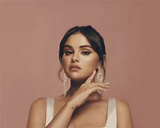 Image result for Selena Gomez Make Up