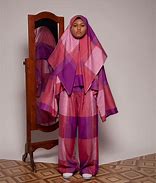 Image result for Baju Raya Artis