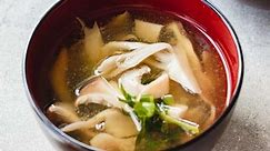 Mushroom Miso Soup (Japanese Shiitake, Enoki, and More!)