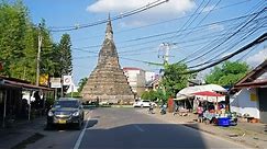 Walking in Vientiane (Laos)