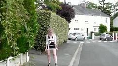 Pooping while walking down the street