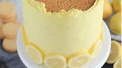 Lemon Oreo Cake - Baking with Blondie