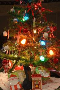 Image result for Old-Fashioned Christmas Tree Icicles