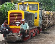 Image result for Lori Tarik Kereta