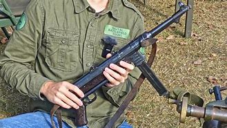 Image result for Rifle Mp40