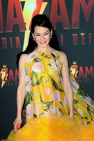 Image result for Lucy Liu Premiere