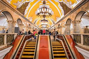 Image result for Metro Em Moscou